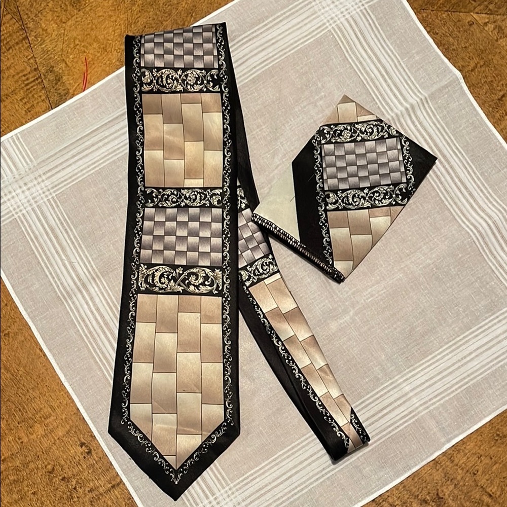 Elegant Black and Silver Tie Set